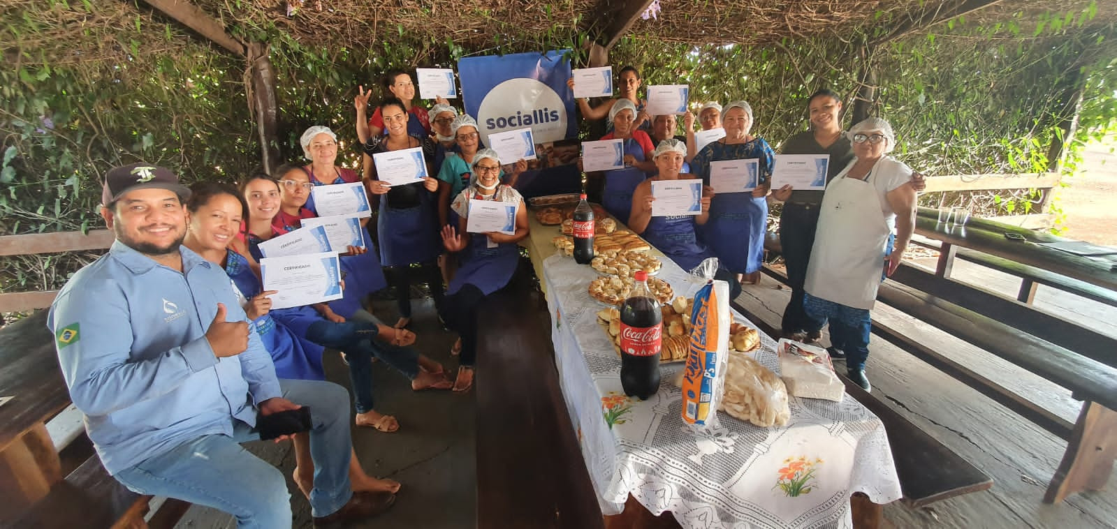 Turma Porto Vilma - p&atilde;es com supervisor Sanesul - Foto: Divulga&ccedil;&atilde;o 